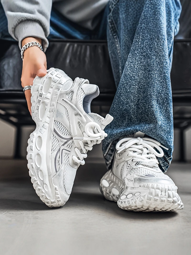 

Men's Summer Thick Bottom Dad Shoes Casual Sports Increased Height Soft Bottom Dirty Shoes Mesh Inner Material Lace-Up Style