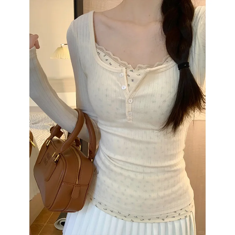 Blusa de dos piezas falsa con retazos florales y cuello en U de encaje, camiseta de manga larga ajustada y dulce picante para primavera