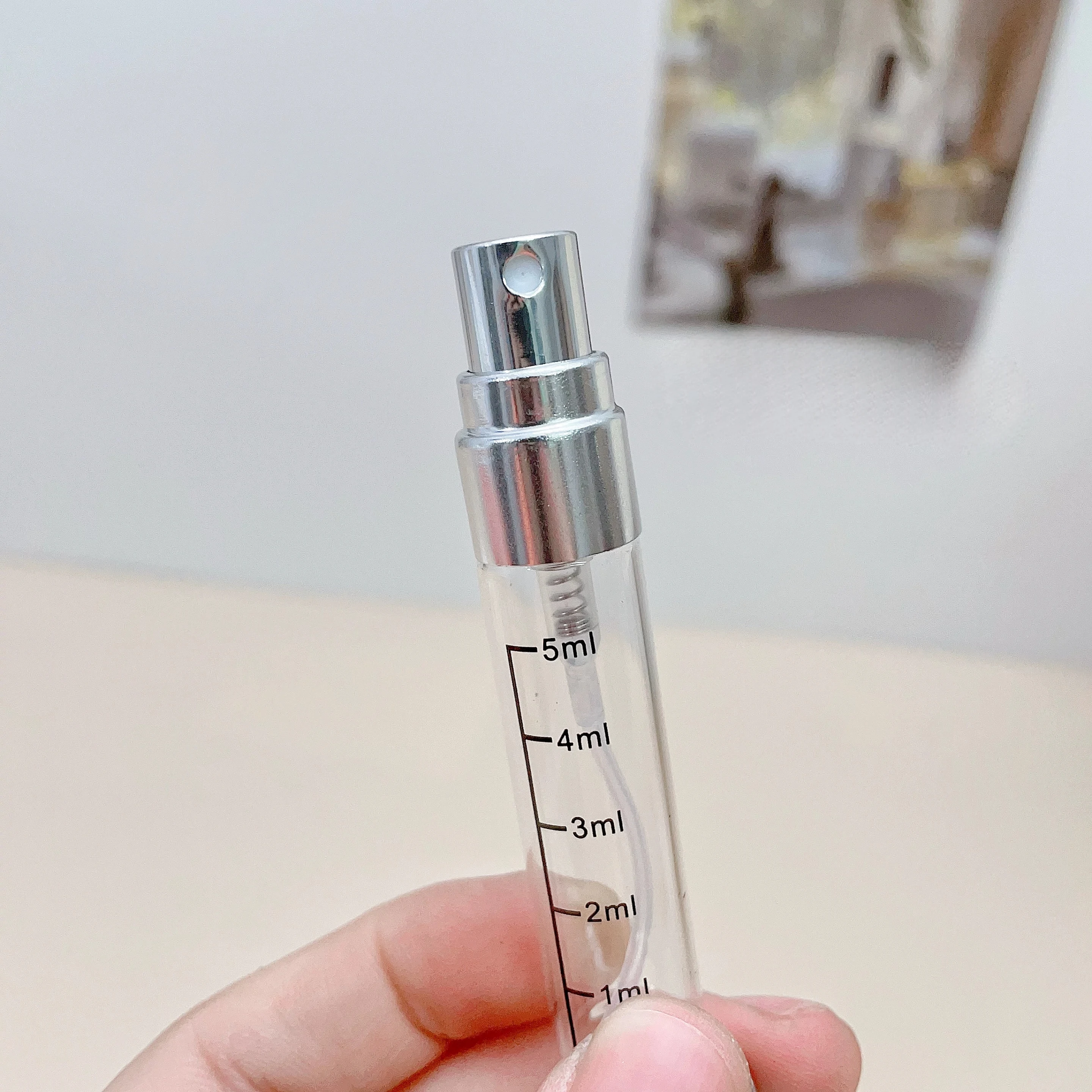 50/100pcs 2ml 3ml 5ml 10ml Mini Transparent Glass Perfume Bottle Atomizer Empty Glass Vials Mist Spray Glass Travel Bottle
