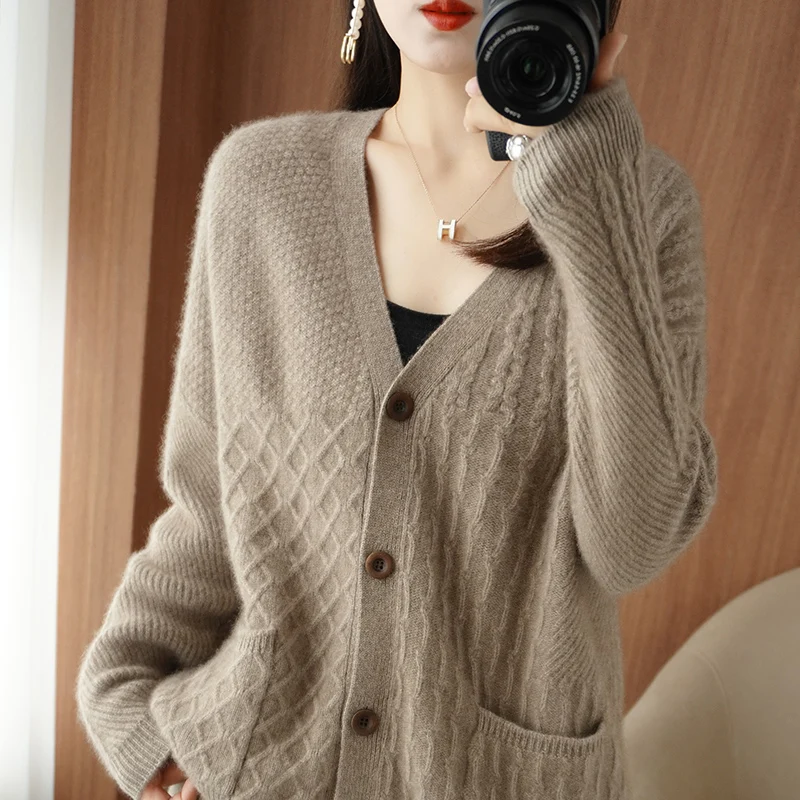 2023 Autumn Winter New 100% Pure Wool Cardigan Sweater Women\'s Solid Color Loose Thicken Fashion Female Long Sleeve Knitwear