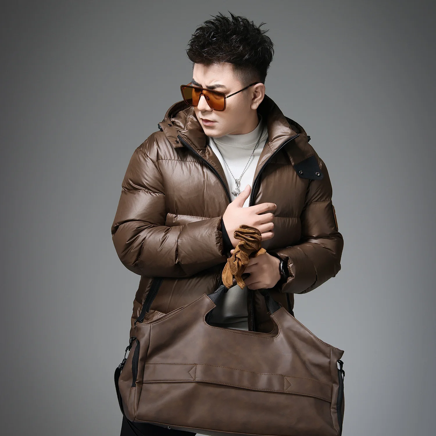 

High-End White Duck down Jacket Men's Thick Warm Winter Short Style 2025 New Winter Cold Resistance Outerwear Men's Clothing