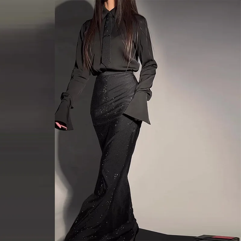 Ele Split Wrap Hip Skirt Set Sparkling Rhinestone Embellied Women's Faion Ensemble Spring 2024 Collection