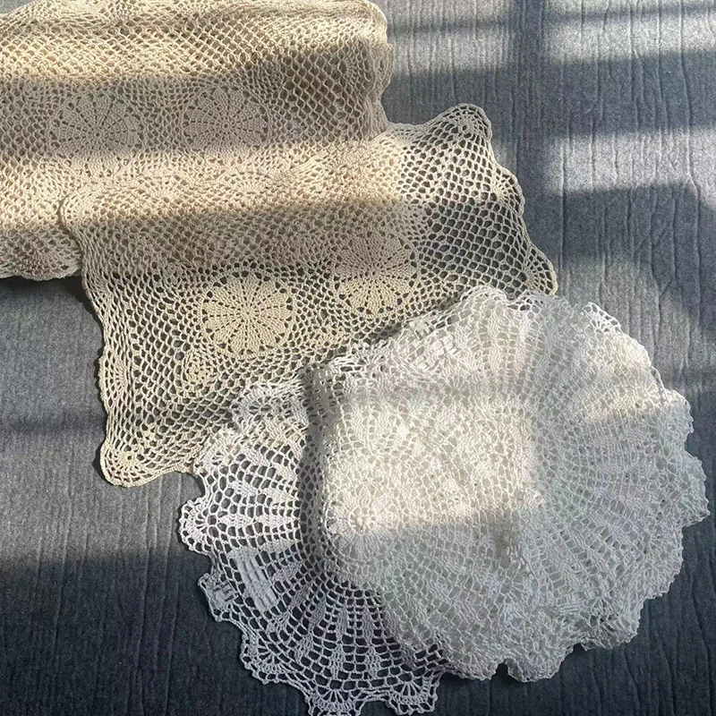Hand Crochet Crochet Pure Cotton and Linen Lace Placemats Woven Decorative Disc Dining Table Mat Kitchen Table Mats
