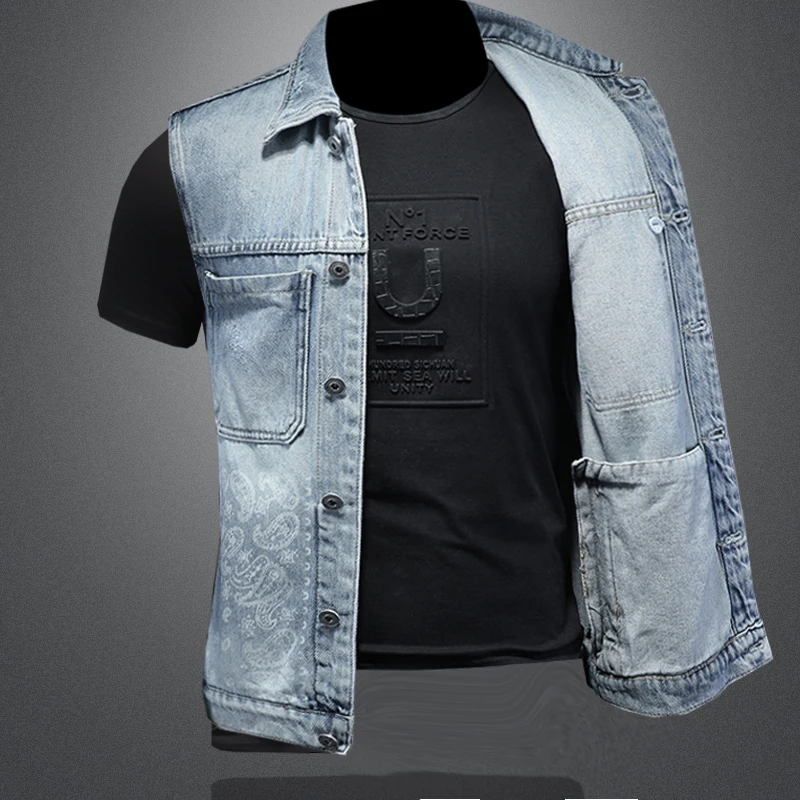 Hochwertige, modische, lässige, vielseitige, coole Jeansweste mit mehreren Taschen, laserbedruckte Jeansweste für Herren, Jeansweste