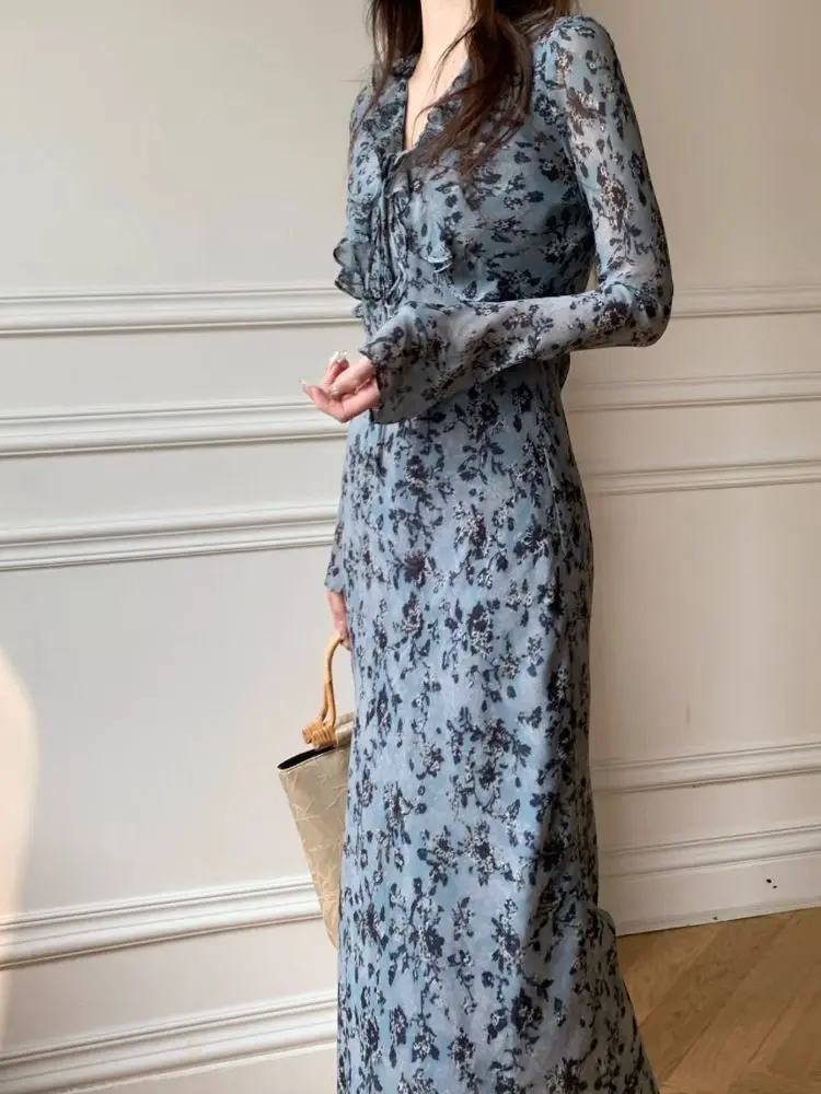 

2026 Spring and Summer New Spring and Summer New Fashion V-neck Printed Slim-fitting and Thin Dress