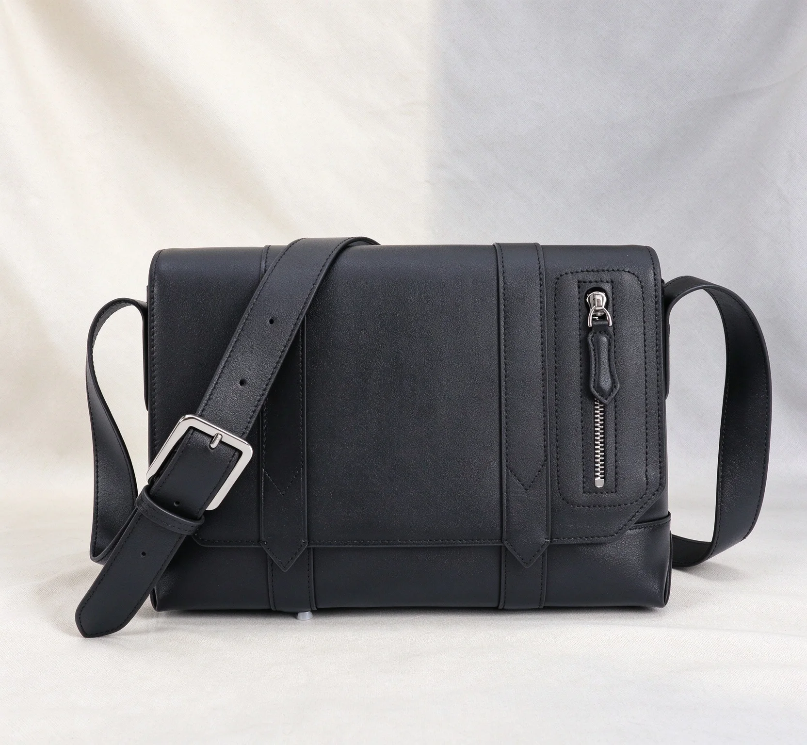Soft Touch Leather Satchel Messenger Crossbody Bag, Adjustable Shoulder Strap, Multi Compartment Daily Commuter Shoulder Bag