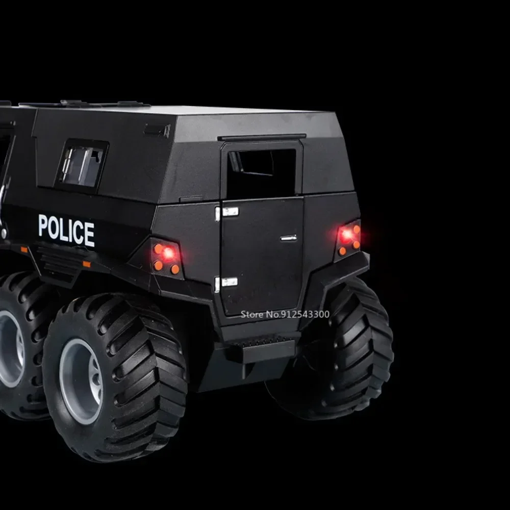 1:24 Veroveraar Sjamaan 8X8 Suv Speelgoed Automodel Legering Diecast Met Geluid Licht Terugtrekken Schaal Off-Road Voertuig Speelgoed Voor Jongens Aanwezig