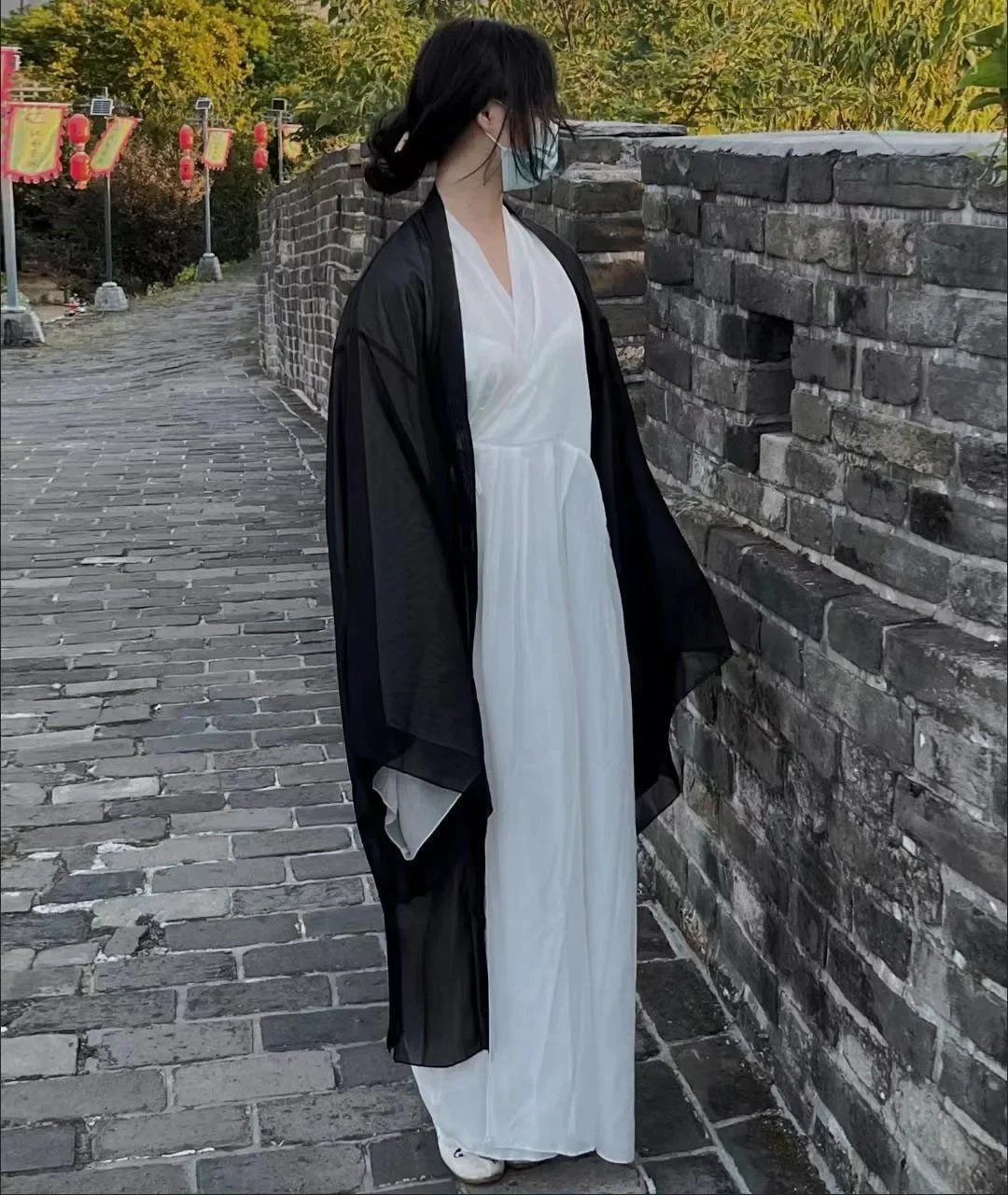ชุดเดรสสีดำและสีขาวแบบดั้งเดิมสไตล์ราชวงศ์ Weijin Hanfu โบราณชุดเดรสแบบจีน