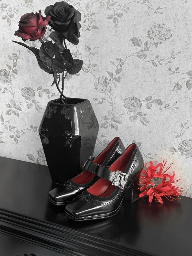 Niche Designer Punk Style Women's Shoes Avant-Garde Gothic Dark Leather High Heels