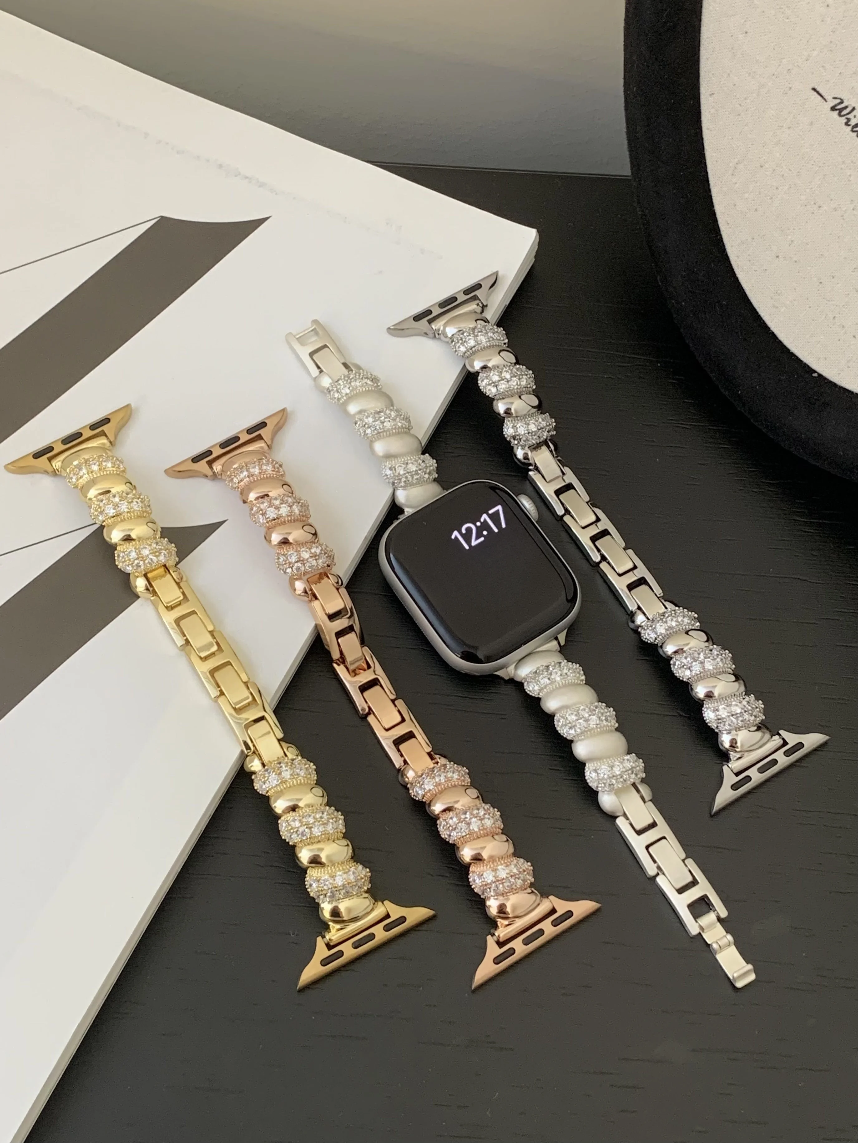 

Compatible with iWatch strap 38mm 40mm 41mm 42mm 44mm 45mm 49mm Meteor Sparkle Diamond Fashion Strap