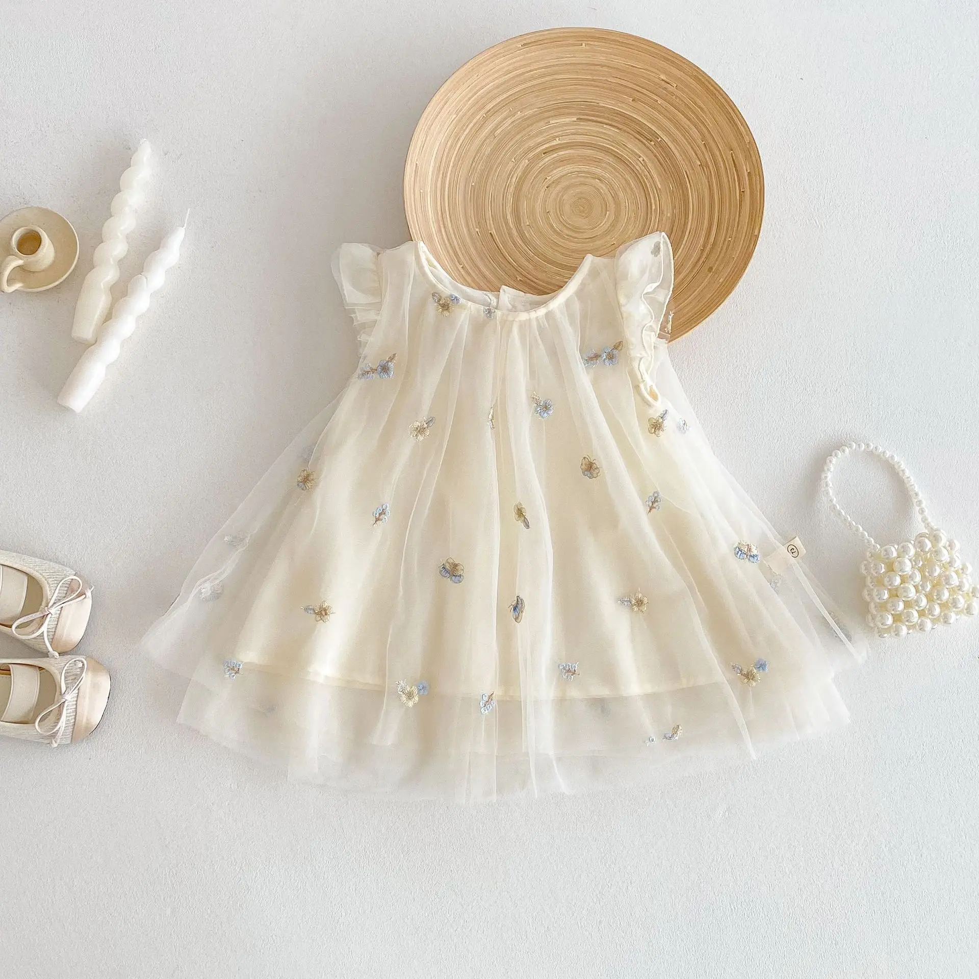 

Girls' Embroidered Dress 2025 New Summer Baby Korean Version Flying Sleeve Dress Children's Stylish Summer Princess Dress