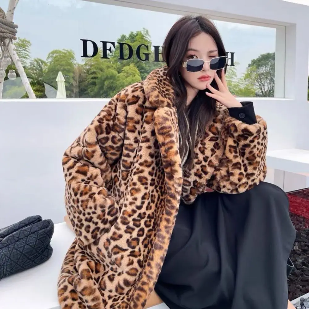 

Винтажное зимнее теплое пальто с леопардовым принтом, женская куртка с леопардовым принтом, модная повседневная меховая куртка, длинное свободное шикарное пушистое пальто, хит продаж