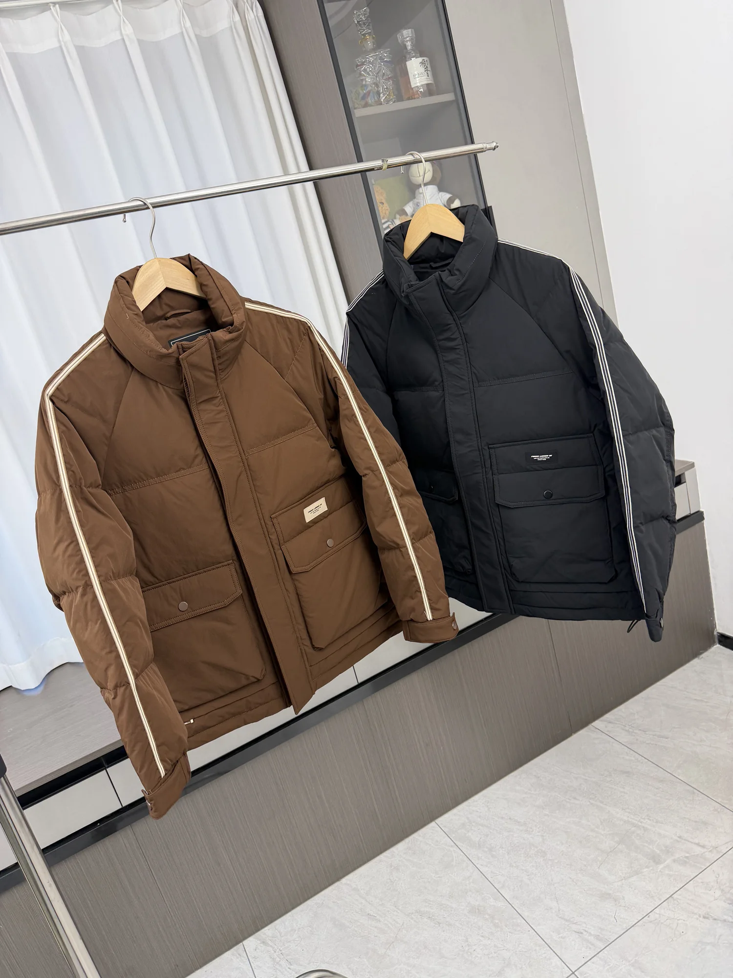 

Утепленная мужская пуховая куртка для активного отдыха, ветрозащитная, водонепроницаемая, с воротником-стойкой, зимняя верхняя одежда, модный городской стиль, длинный рукав, на молнии