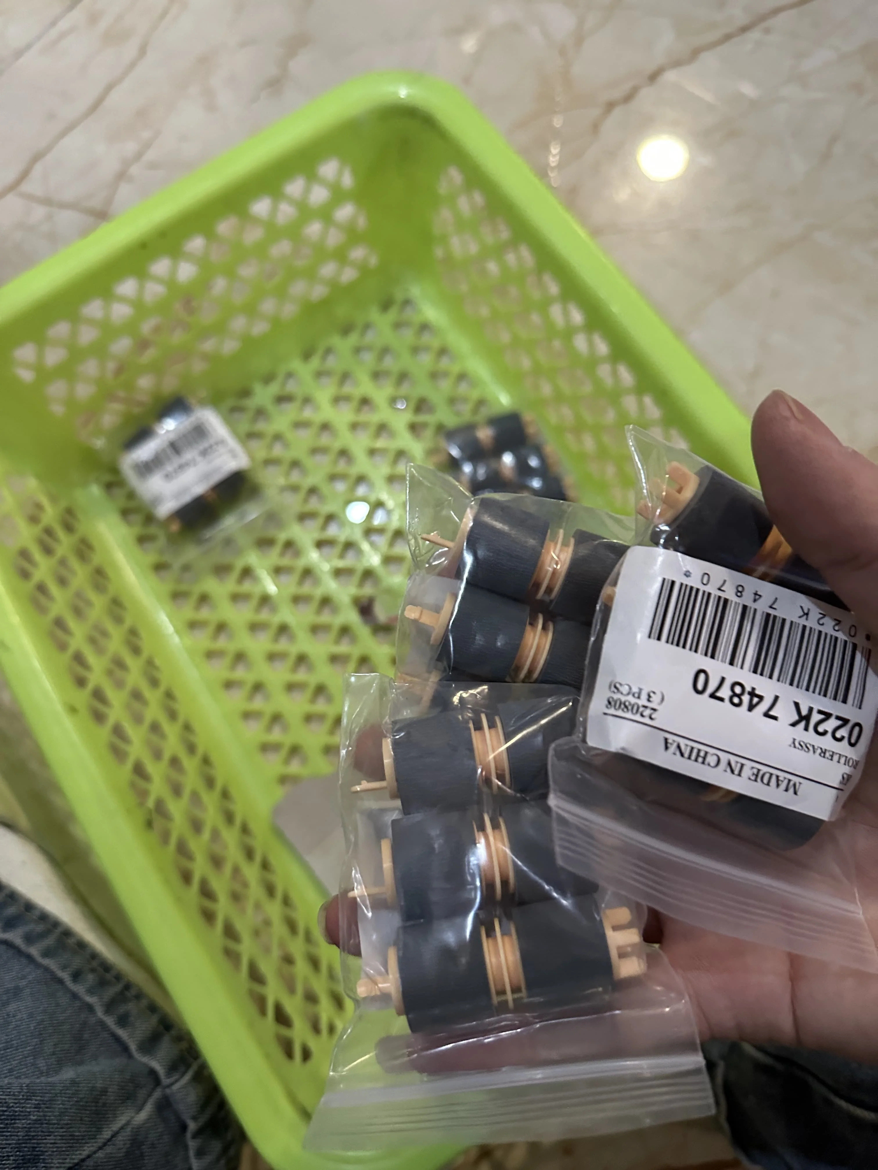 

36 роликов подачи бумаги для Xerox WorkCentre 5335 7525 7535 7775 5325 7655 7665 7675 7755 7765 5330 7425 7428 7435 7530 7545 7556