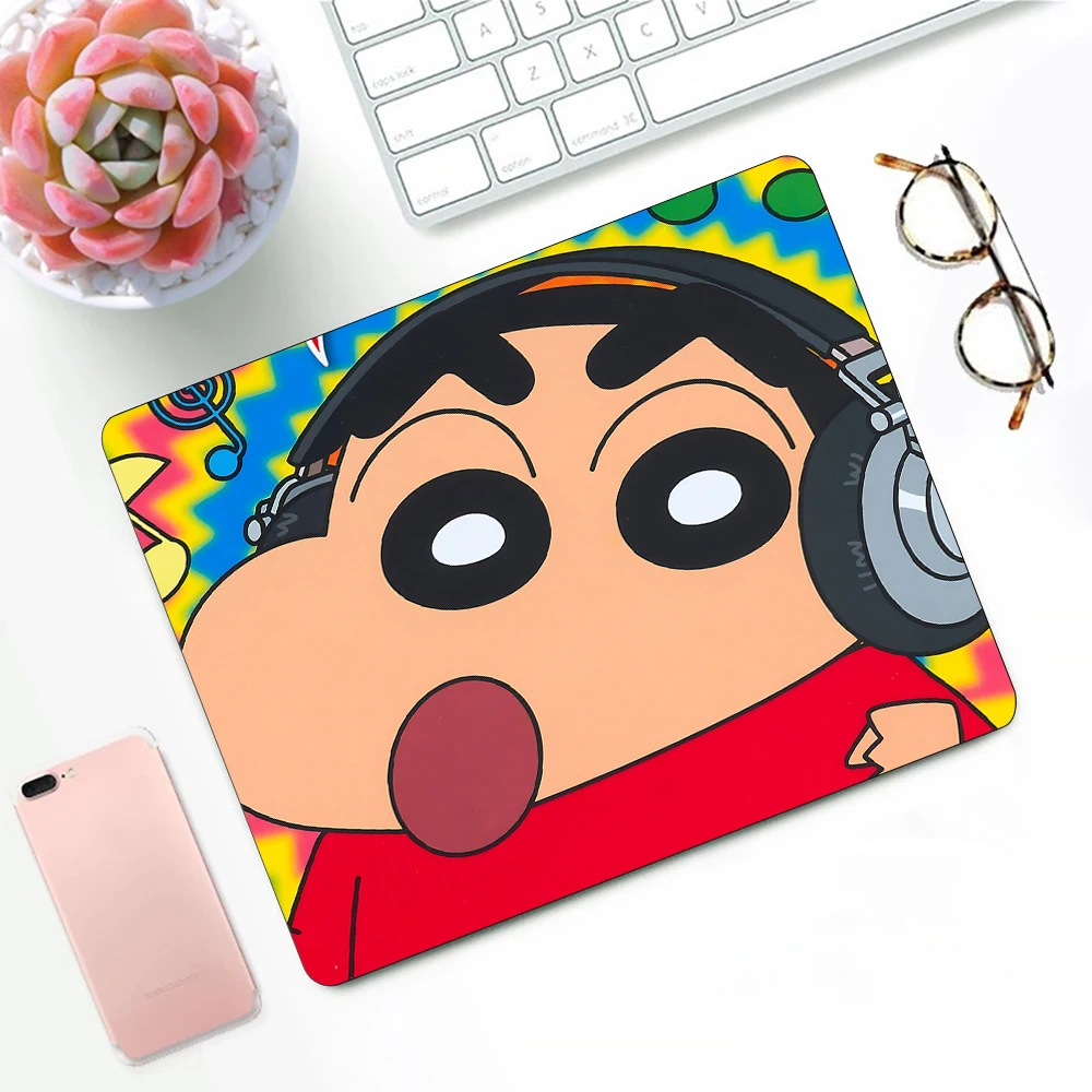 

Crayon S-ShinS-c-c-hans Gaming Mouse Pad XS Small Mousepad For PC Gamer Desktop Decoration Office Mouse Mat Deskmat Rug