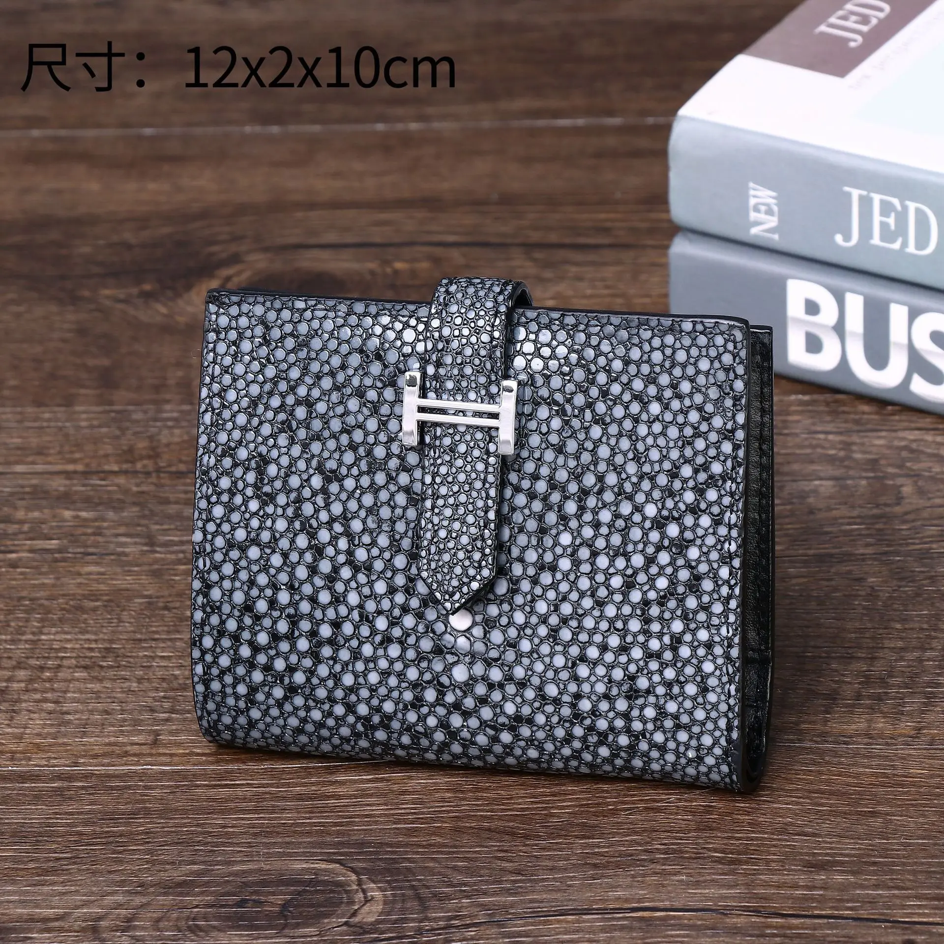 New Smooth Pearl Fish Pattern Short Genuine Bag Card Bag Multi Functional Women Lock Wallet Bags Real Ladies Leather Men Wallets