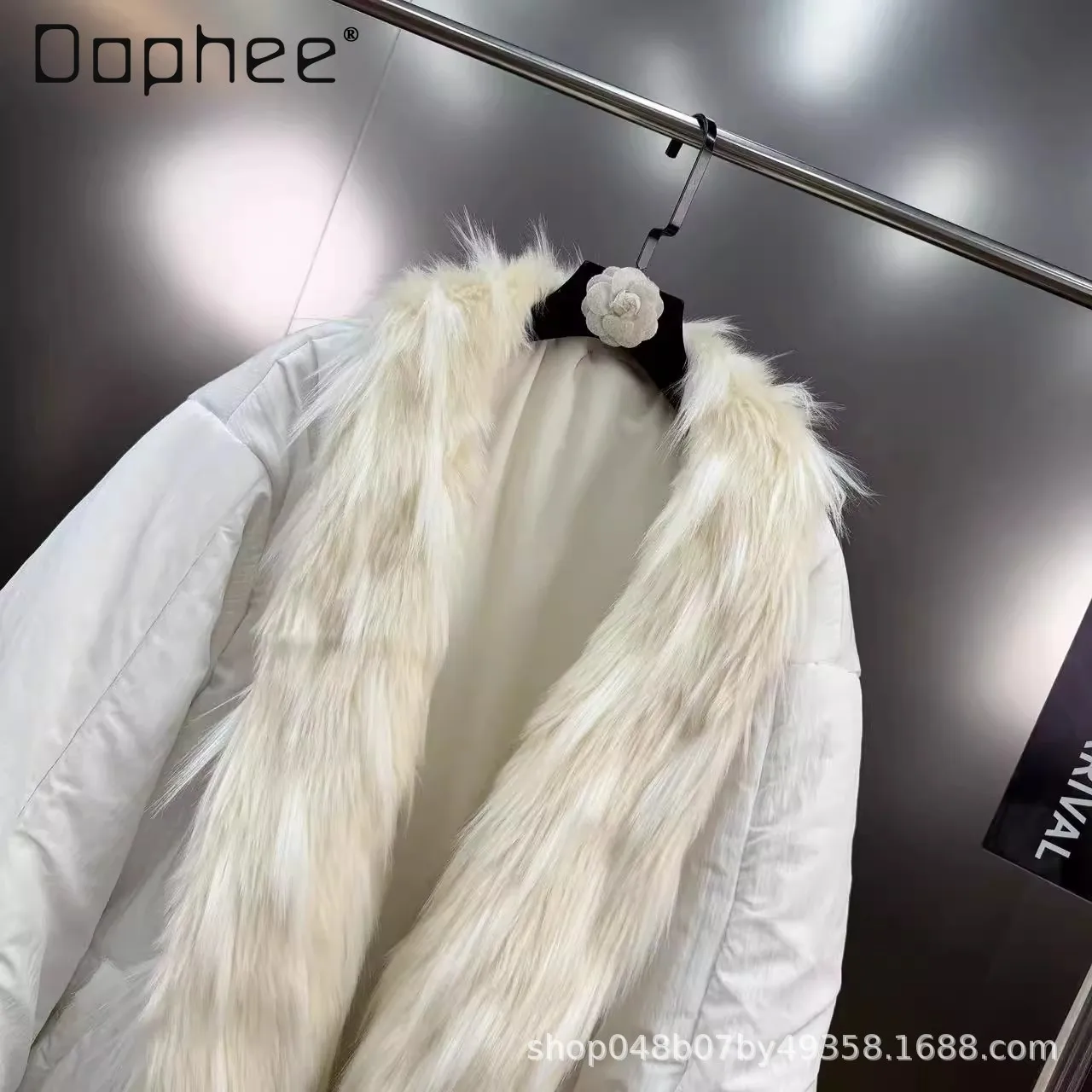2025 الشتاء صديقة للبيئة الفراء طوق المتضخم طويلة الأكمام الأوروبية الأمريكية Ins سميكة الدافئة فضفاضة سترة قطن المرأة العصرية #4