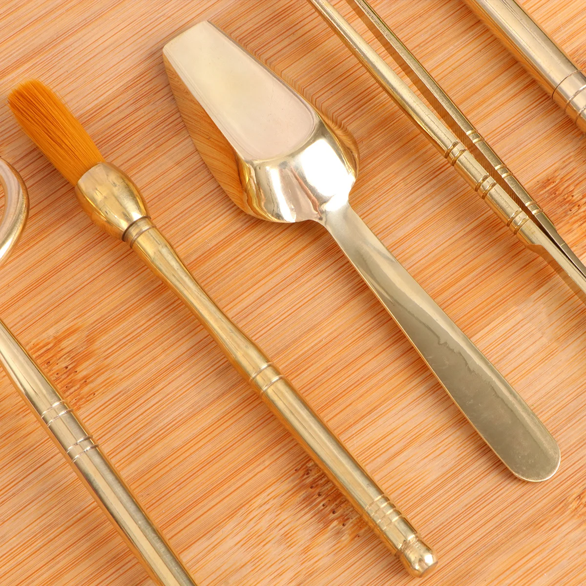 

6 in 1 Chinese Kung Fu Tea Set Bamboo Shape Design Elegant Retro Perfect for Appreciating Tea Accessories