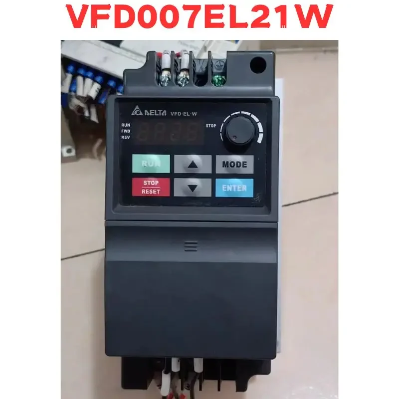 

Second-hand VFD007EL21W Inverter Tested OK