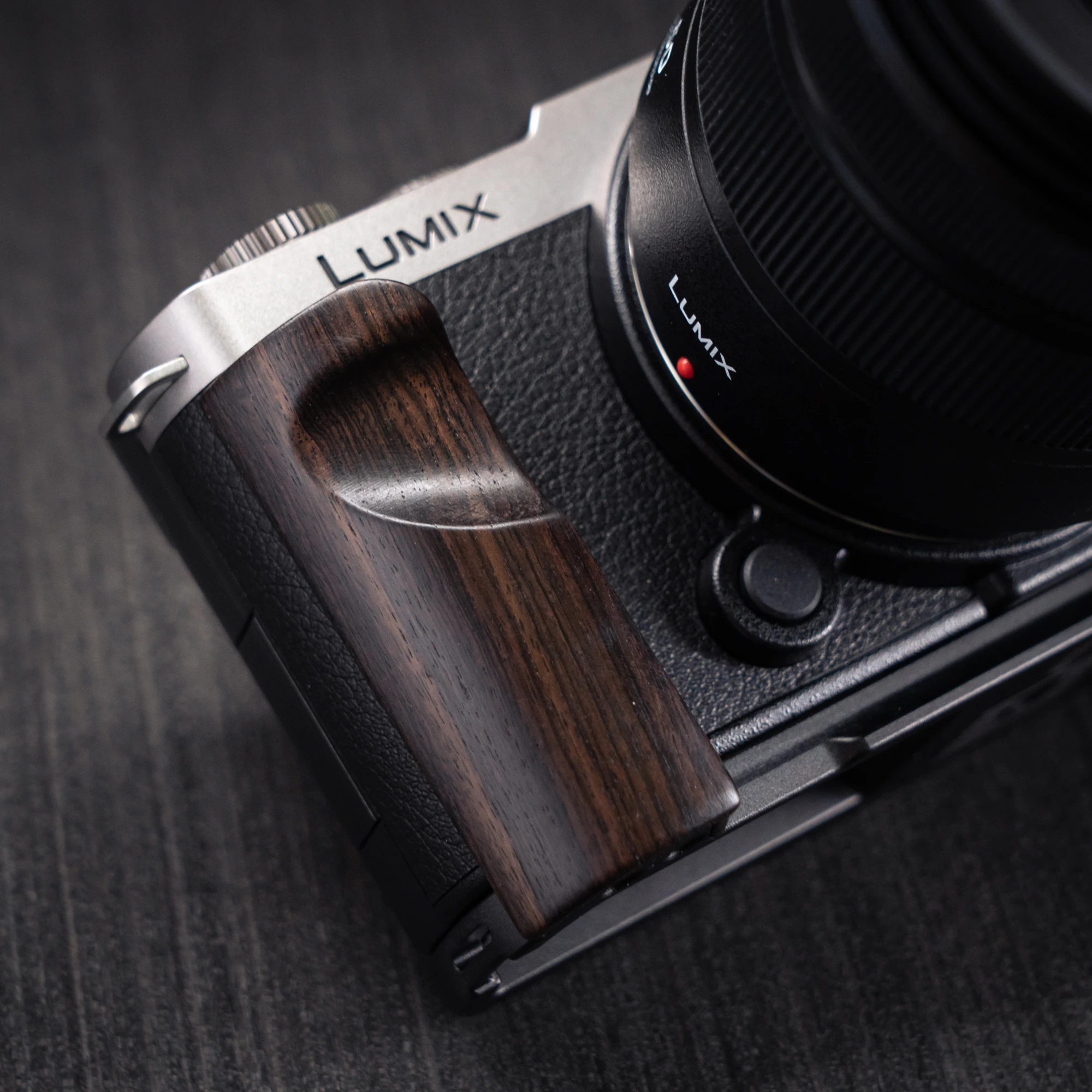 Holz-Handgriff L-Halterung für Panasonic Lumix S9 Kamera mit Schnellwechsel-L-Platten-Halterung Ultraleicht mit Legierungsbasis – Detail 8