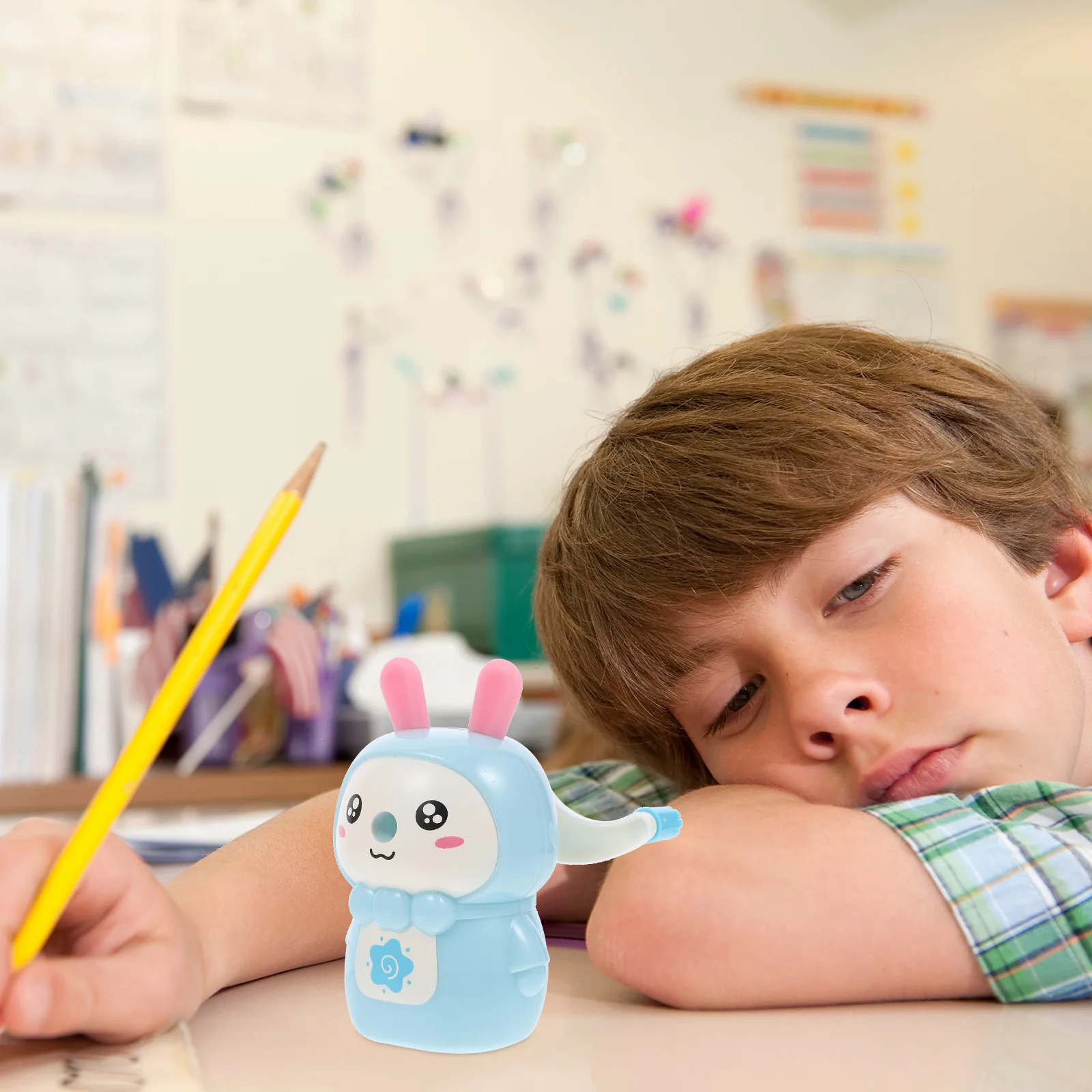 

1Pcs Automatic Pencil Sharpener Lovely Rabbit Shape Manual Sharpener for Students School Office Creative Stationery