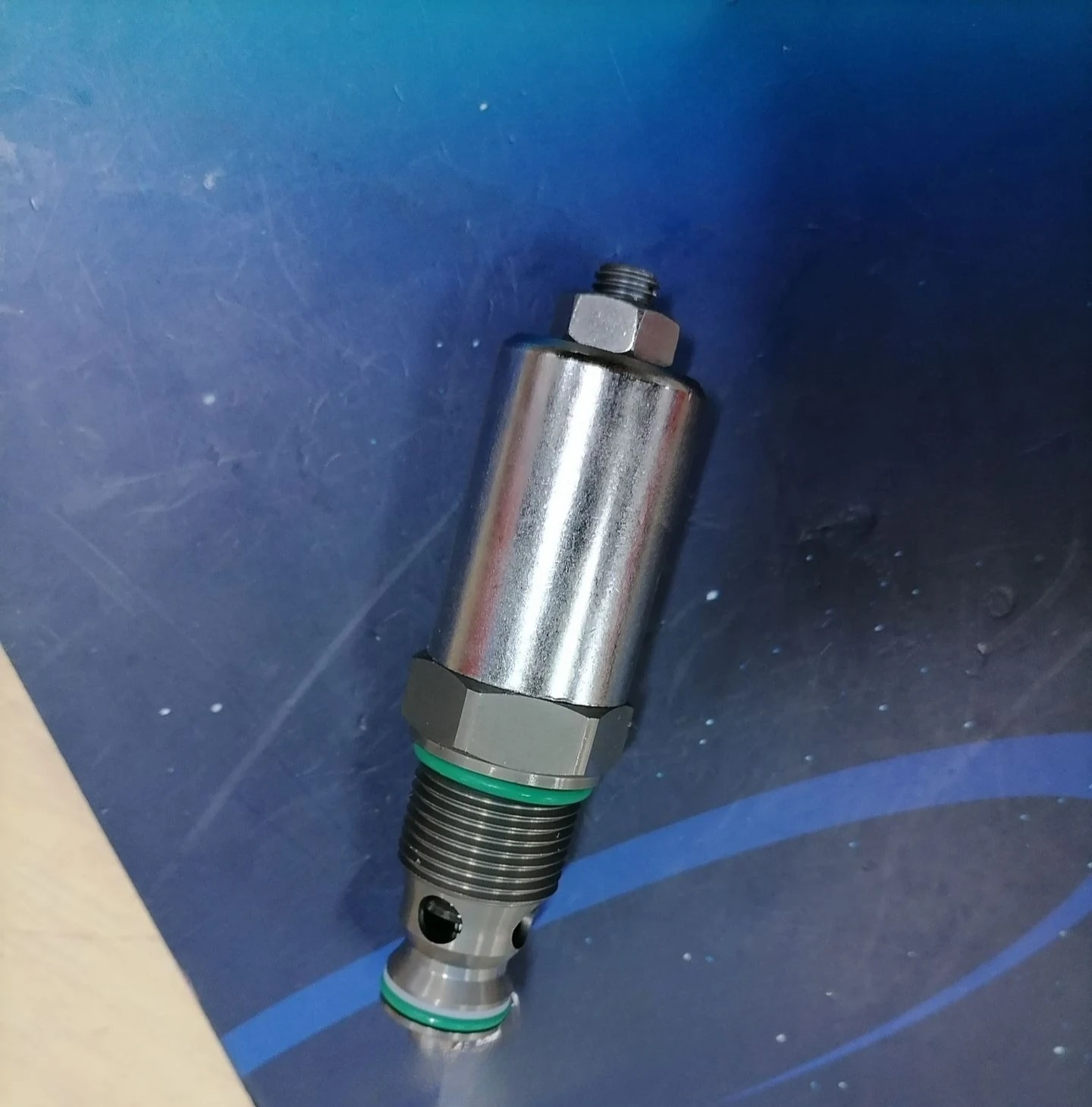 

Предохранительный клапан DB4E-012-CE0034.ENISO4126.4L.13.100 Детали строительной техники