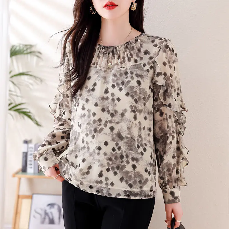 Vintage Printed O-Neck Spliced Butterfly Sleeve Shirts Women\'s Clothing 2024 Autumn New Loose Office Lady Tops Chic Blouses