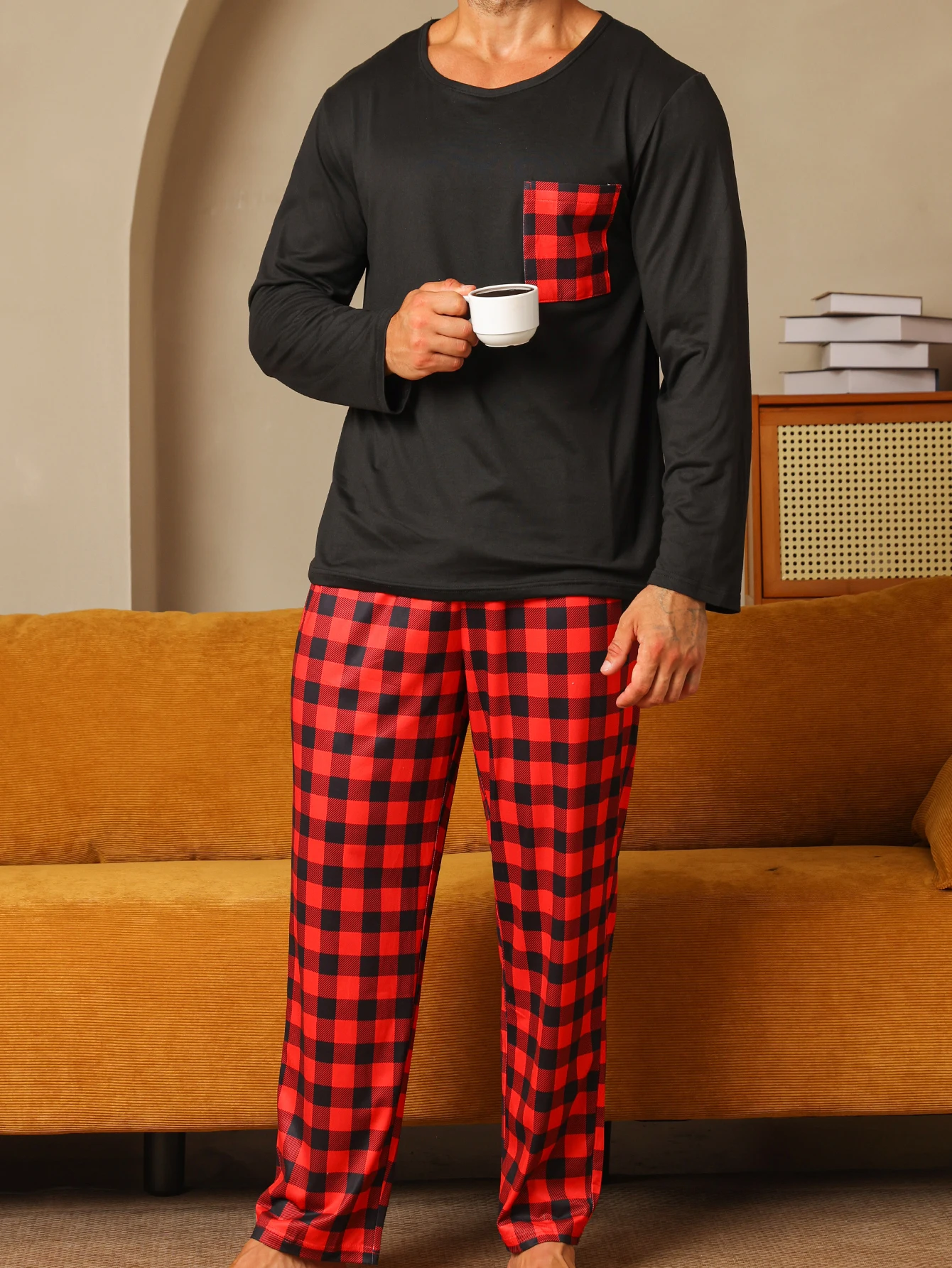 Two piece sets men\'s pajamas autumn and winter long sleeved pants checkered sleepwear set