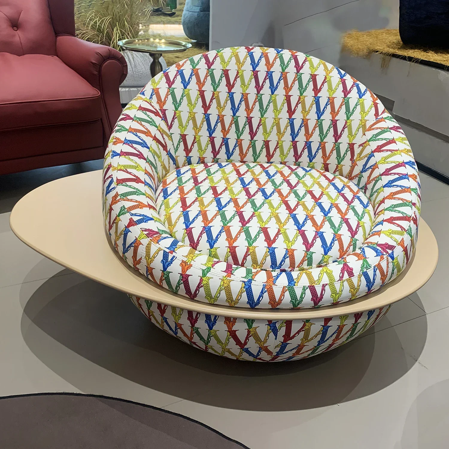 

A 01A Итальянский стиль Легкая роскошная техническая ткань Одиночный диван-кресло Гостиная Балкон Кресло для отдыха Ленивый диван-кресло