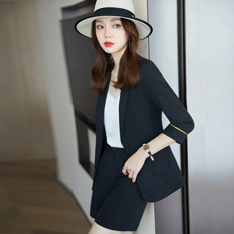 

Black Suit Jacket for Women2024New Spring Small High-Grade Small Dress Suit Short Suit Two-Piece Suit