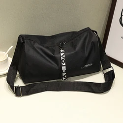 Travel Fitness Handbag Portable Yoga Gym Sports Bag Multifunction Fashion Duffel Bag 600D Nylon Adjustable Strap for Training