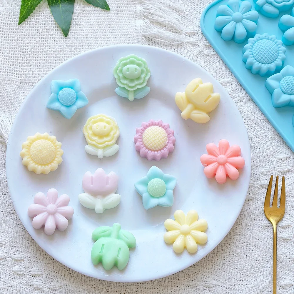 1Pc Stampo per fiori Stampi per torte al cioccolato in silicone Stampi per dolci floreali Stampi per cubetti di ghiaccio Sapone Stampo per candele di gelatina per la produzione di dessert fai-da-te