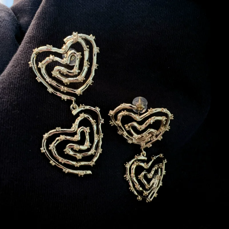 CAMEO Hafif Lüks Niş Tam Gövde - Body Jewelry Materials incelemesi ve fiyatı