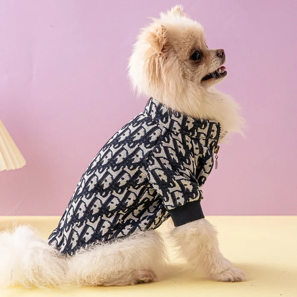 

Trendy Luxurious Dog Clothes Fashionable Pet Coat D-Zipper Cat Dog Outerwear Accessories Supplies Pet Autumn Winter Clothes