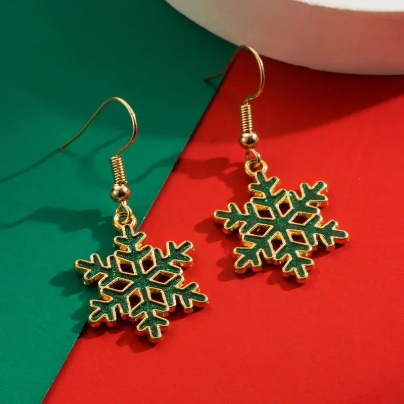 Metal Christmas Snowflake Geometric Dangle Earrings for Women New Simple Charm Design Jewelry New Year Party Accessories 2025