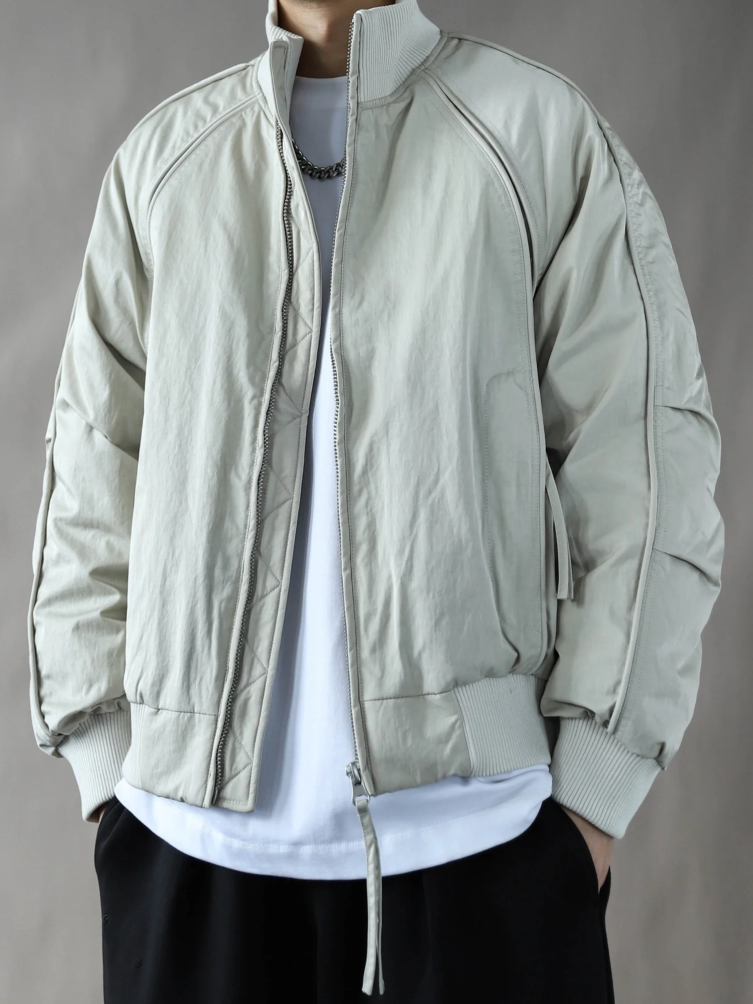 

Ретро-куртка мужская свободного кроя в американском стиле, с воротником на молнии, городская повседневная, из нейлоновой ткани, с пуховым наполнителем, тренд 2025 года, высококачественная.