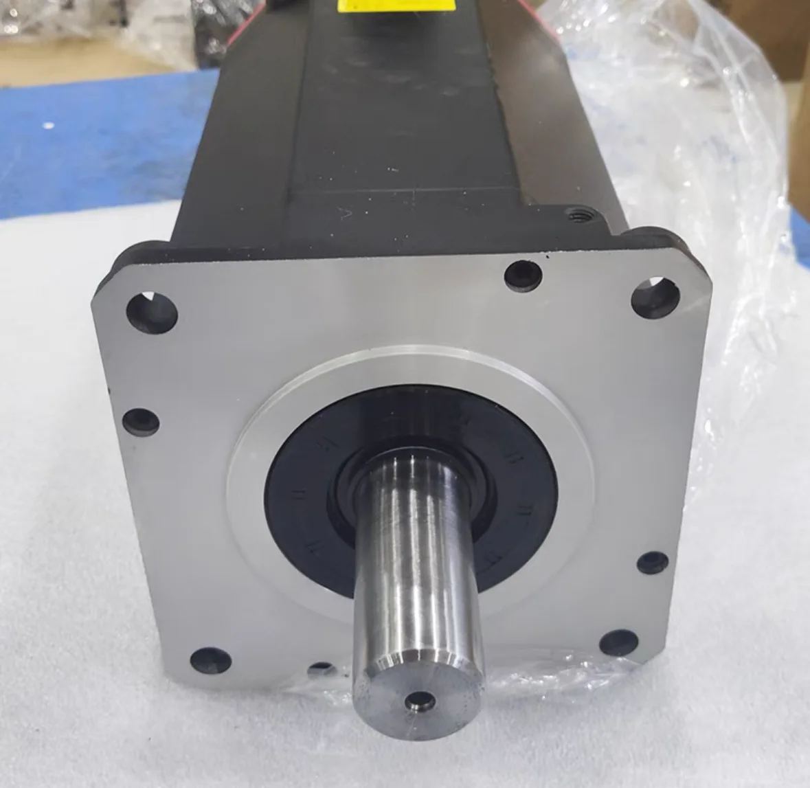 A06B-0063-B203 Novo motor Fanuc EM ESTOQUE Navio rápido