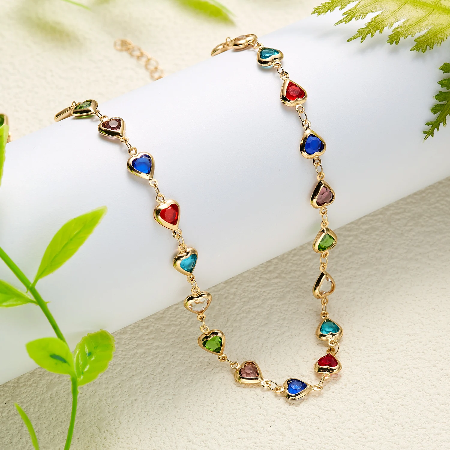 Exquisite Rainbow Zircon Heart Choker Necklace For Women Korean Crystal Gold Color Metal Chain Collar Girls Party Beach Jewelry