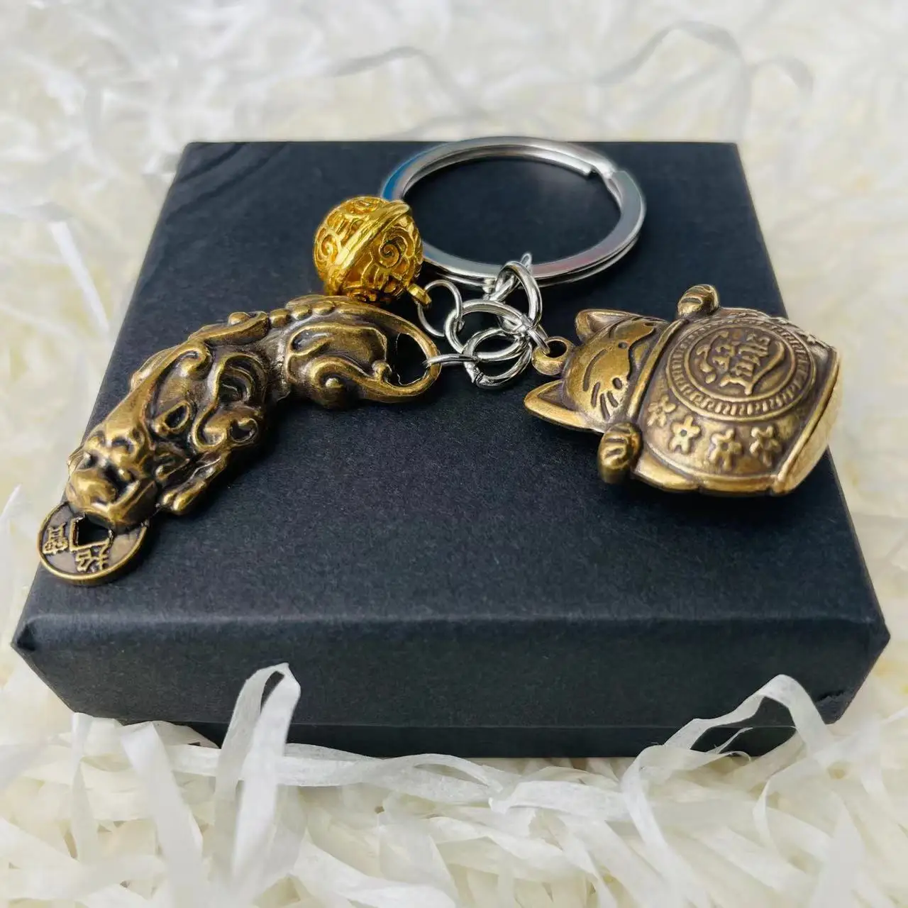 Chinese Protection Against Evil Spirits Pi Xiu Wealth Collection Cat Golden Hollow Bell Combination Keychain Gift Box 2pcs Set