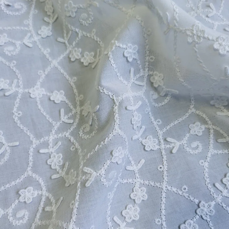 

Exquisite White 3D Small Flower Rope Embroidery 100% Cotton Fabric for Clothing Sewing DIY, Tablecloths, Curtains
