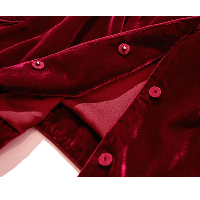 Fengbaoyu Silk Velvet Women's Shirt - A Retro Short-Sleeved Blouse with Classic Style, Comfortable and Soft, Luxurious Clothing