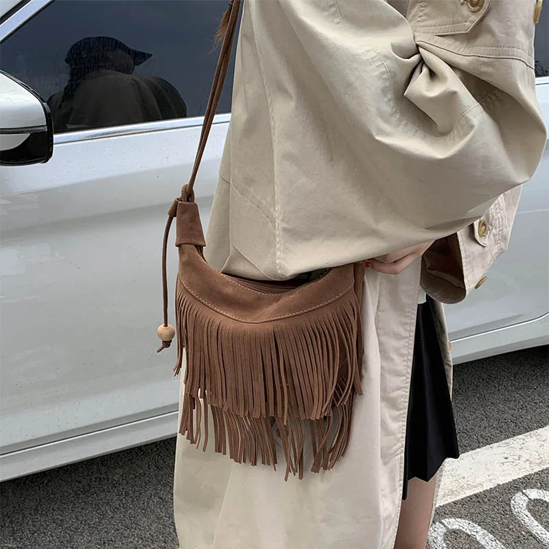 حقيبة كتف نسائية عصرية جديدة لعام 2025 حقيبة يد كروس بسيطة بتصميم كلاسيكي