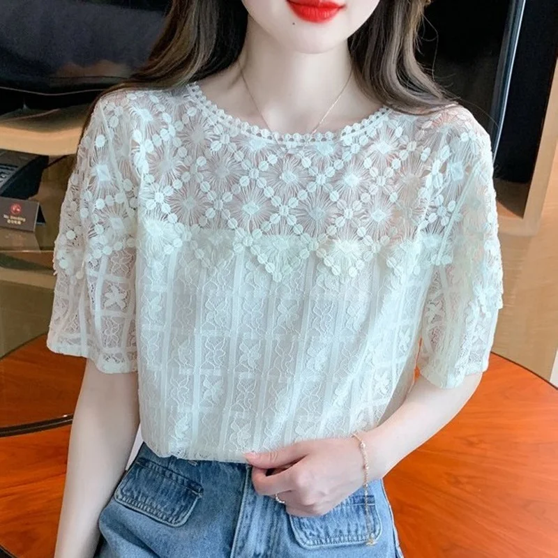 2023 New Summer Fashion Simple Commuting Style Round Neck Lace Hook Flower Hollow Out Casual Solid Color Versatile Shirt