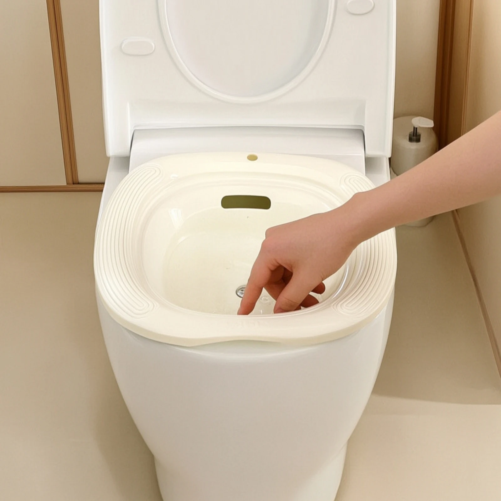 Immagine 7: Sedile per bagno sitz con tappo di scarico, ispessito, ergonomico e liscio, per donne in post-parto, per bagno