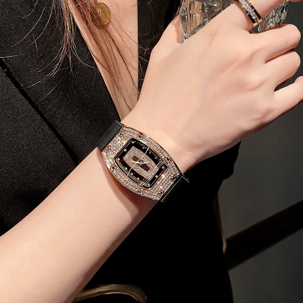 New Fashion Women Crystal Tonneau Watches For Woman Silicone Jelly Quartz Watch Students Gifts Reloj Mujer Ladies Wrist Watches image 2