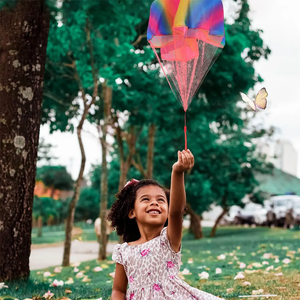 

2Pcs Hand Throw Parachute Outdoor Plaything Kids Educational Game Prop Fly Slow Landing Enhance Parent Child Interaction