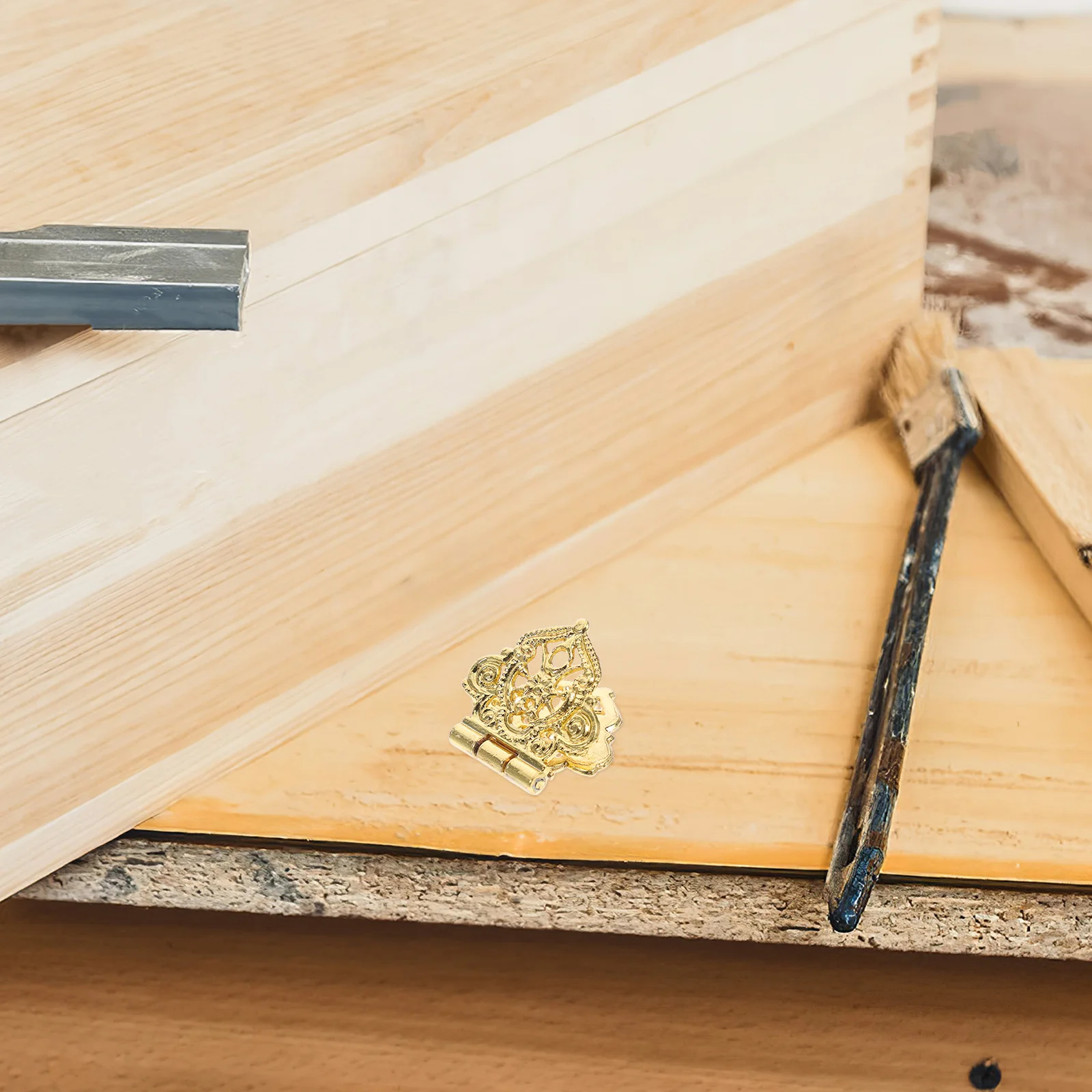 

8Pcs Luxury Carved Metal Hinges for Decorative Wooden Boxes Jewelry Cases Vintage Decorative Hinge Cover Support Hinge