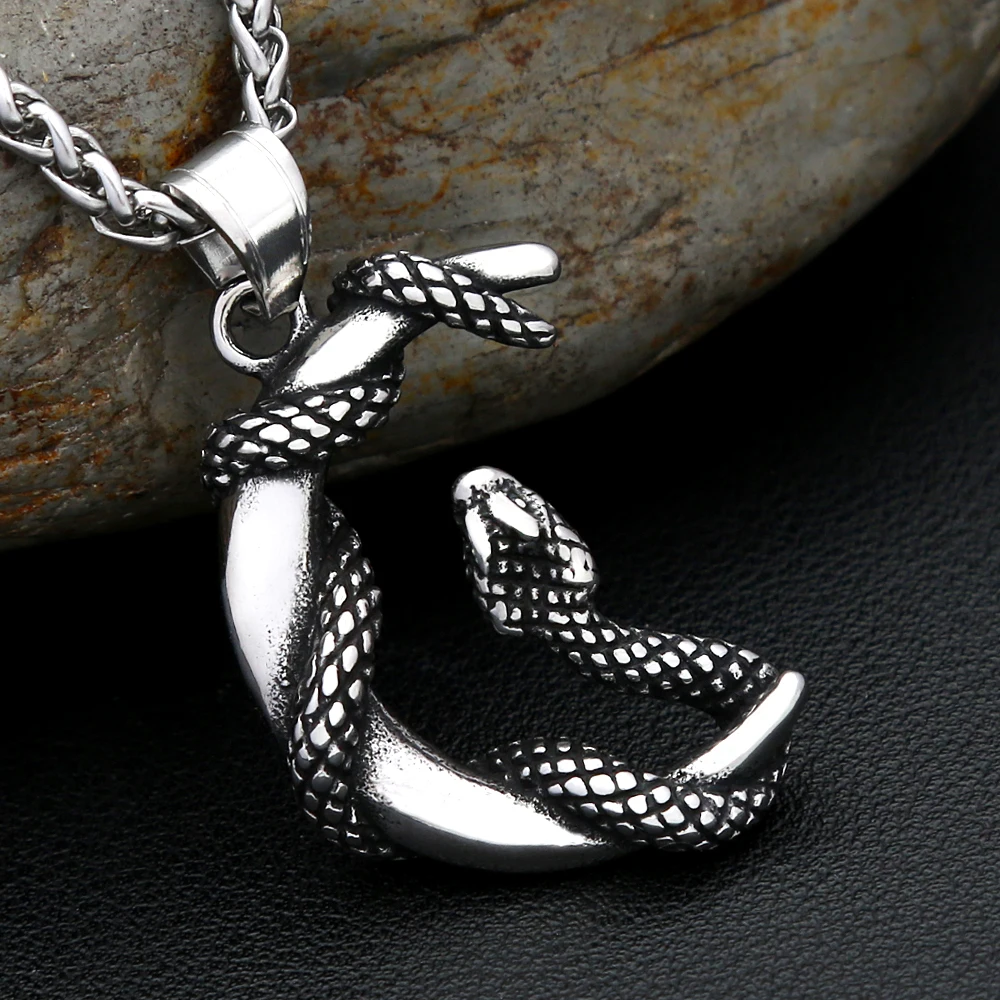 

Fashion Gothic Snake Necklace For Men Stainless Steel Punk Moon Pendant Necklace Unique Animal Amulet Jewelry Gift Dropshipping