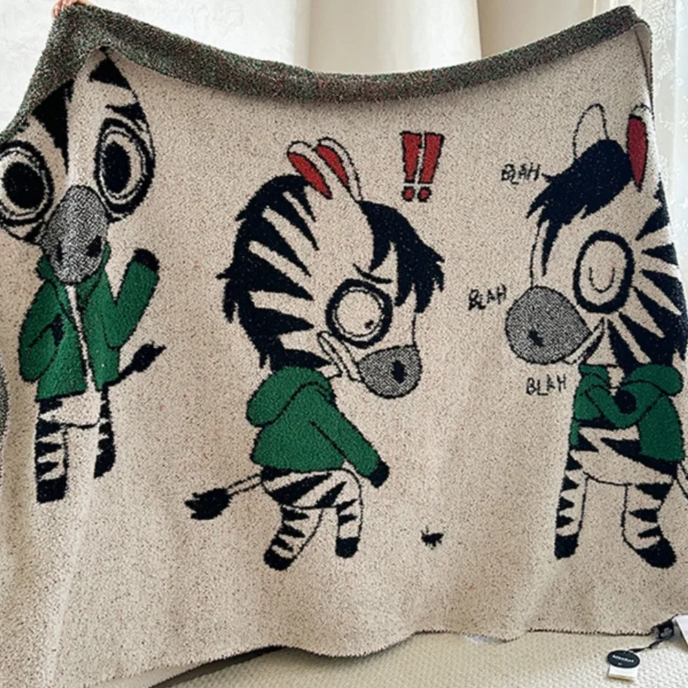 

Плед для самолета премиум-класса весна 2026, мягкий, с мультяшным рисунком зебры, для дивана, офиса, сна, кондиционирования, декора