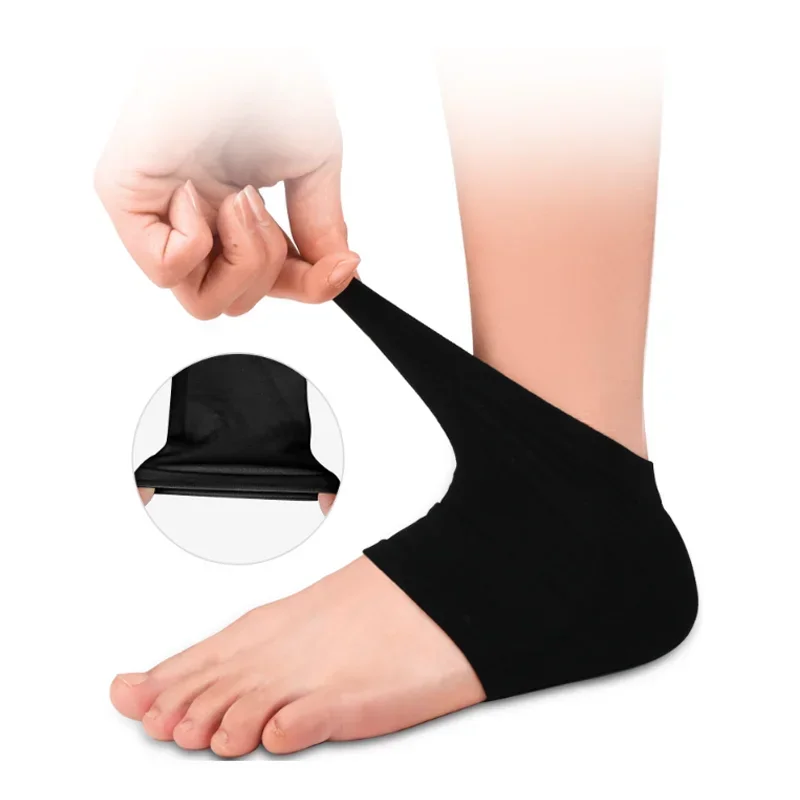 2PCS Gel Moisturizing Heel Socks Gel Heel Socks for Dry Cracked Dry Feet Skin Spa Sock for Foot Care Gel Heel Repair Socks Tool